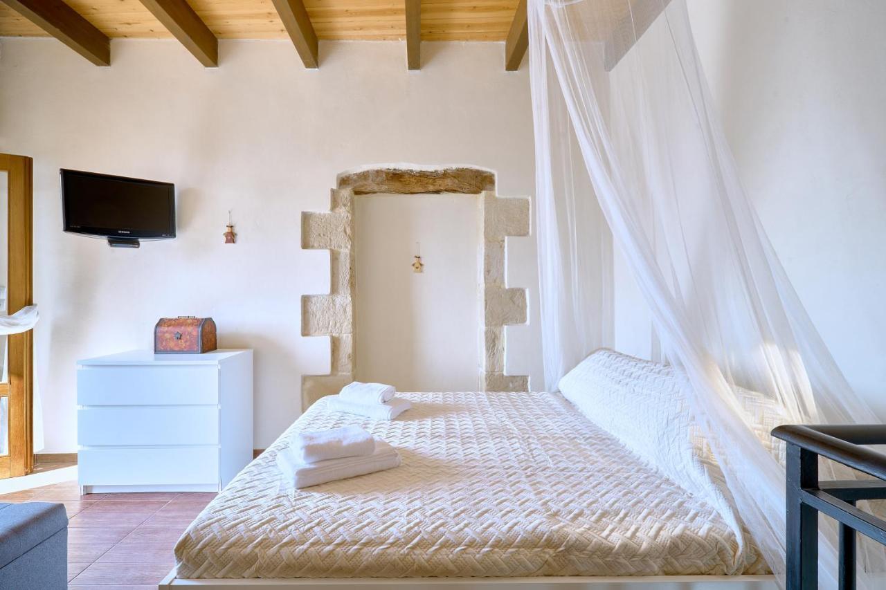 فيلا Vaggelis Little Stone House Maredhianá المظهر الخارجي الصورة