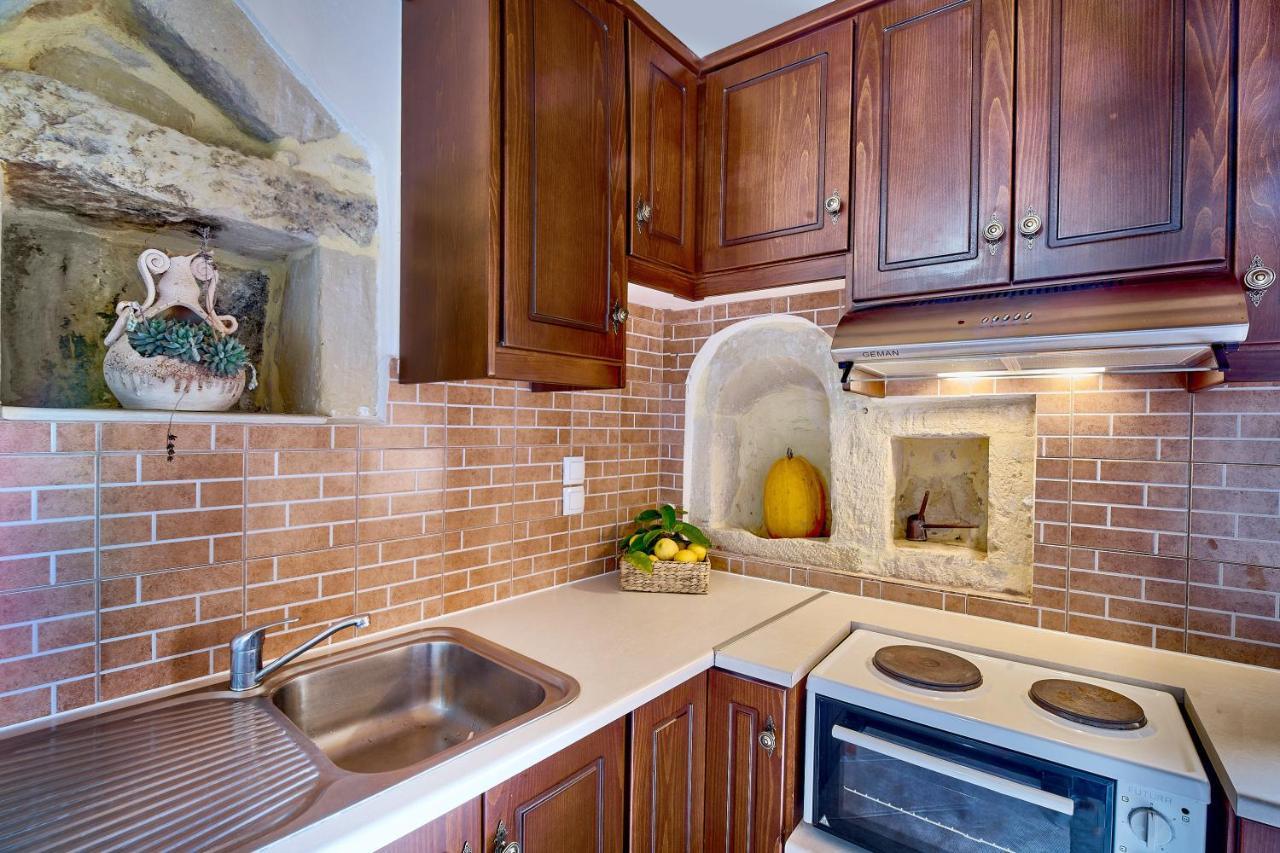 فيلا Vaggelis Little Stone House Maredhianá المظهر الخارجي الصورة